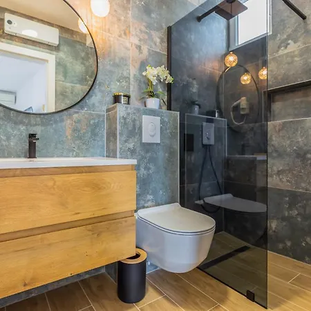 Nikola Apartament Baška Voda