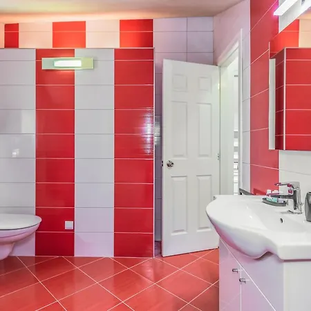 Apartament Nikola Baška Voda