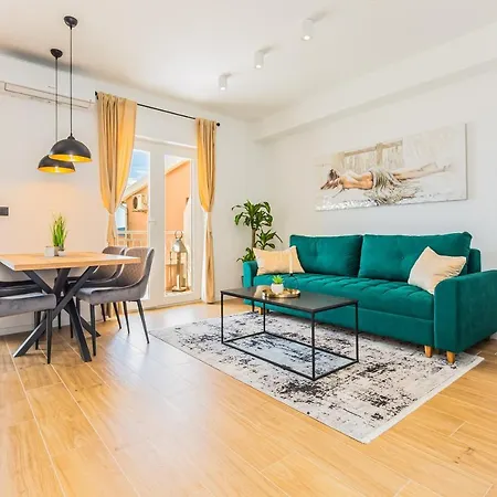 Apartament Nikola Baška Voda