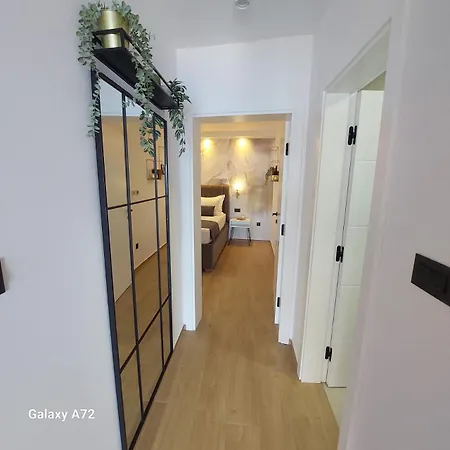 Nikola Apartament Baška Voda